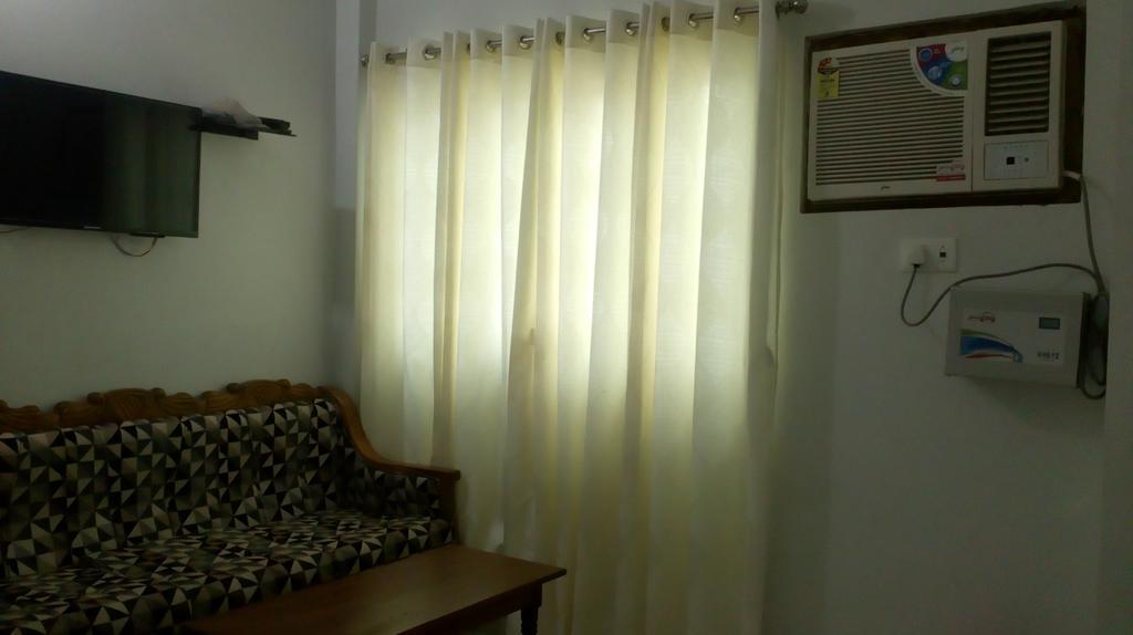 Dynasty Guest House Waranasi Zewnętrze zdjęcie