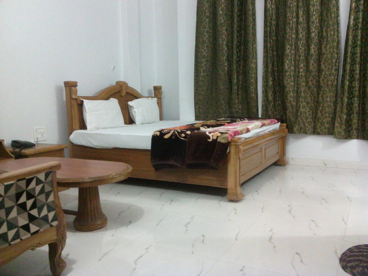 Dynasty Guest House Waranasi Zewnętrze zdjęcie